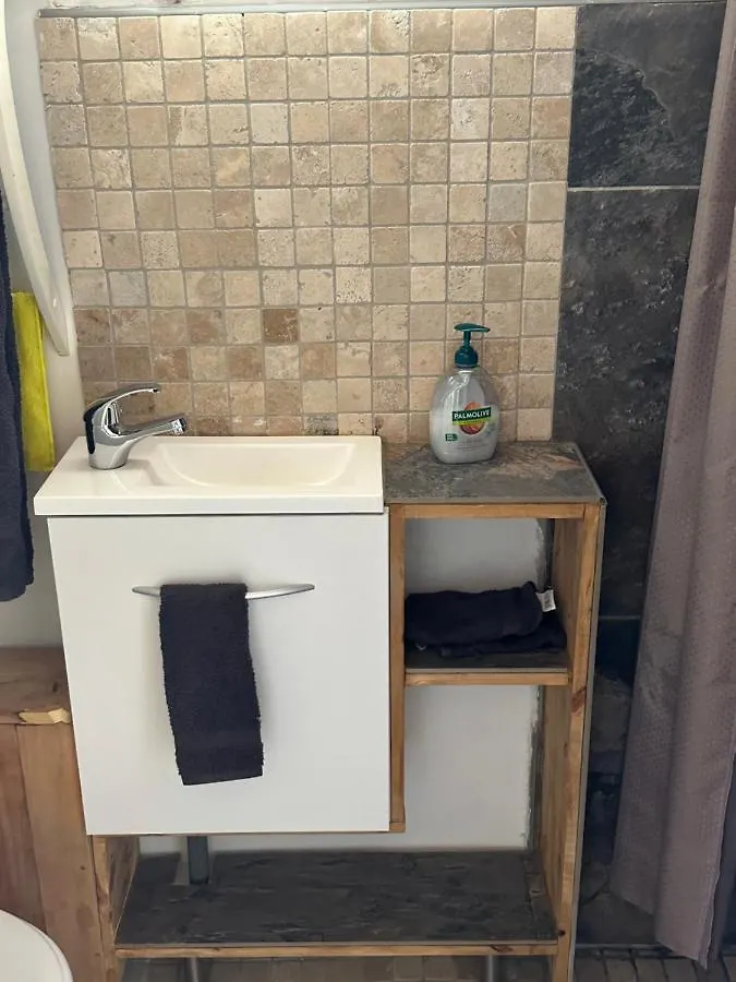 Studio Le Teil 20M2 Apartment France